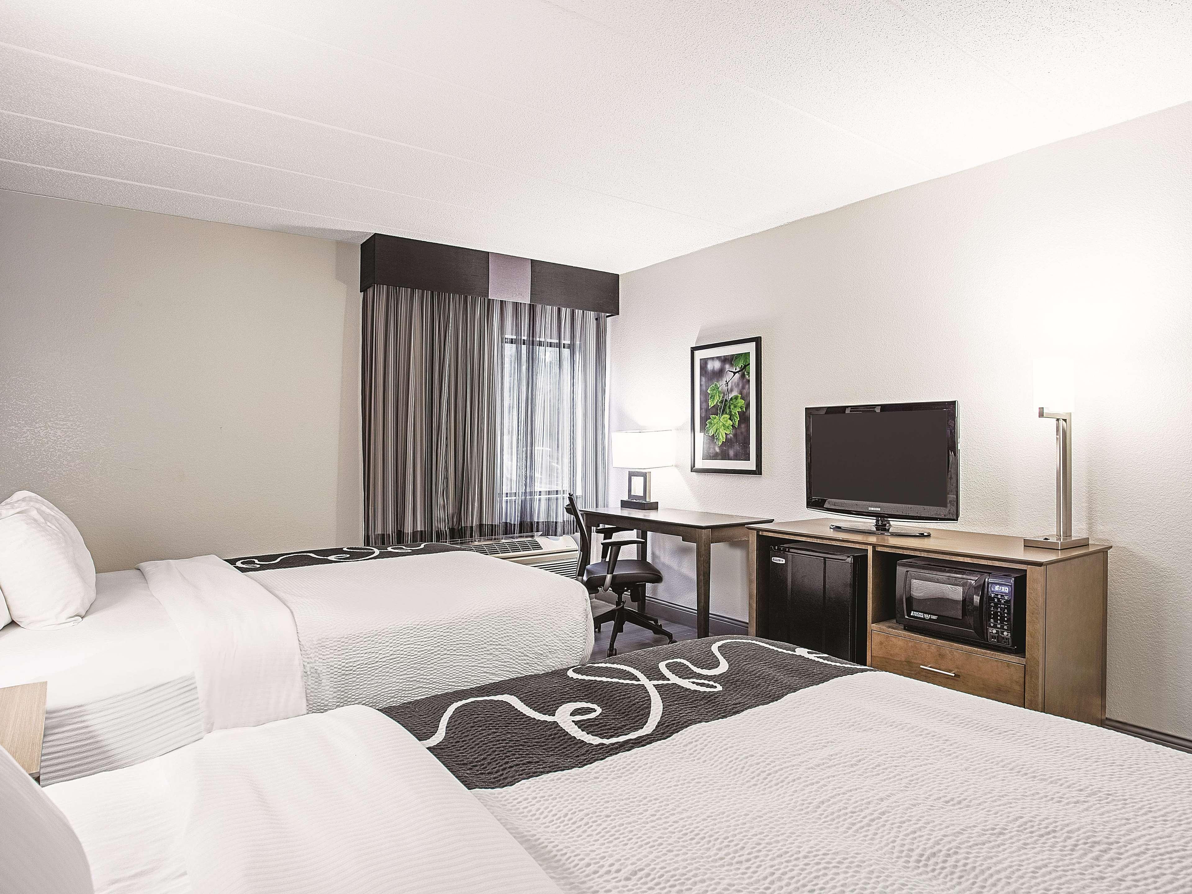 La Quinta By Wyndham Baltimore N / White Marsh Rosedale Exterior foto