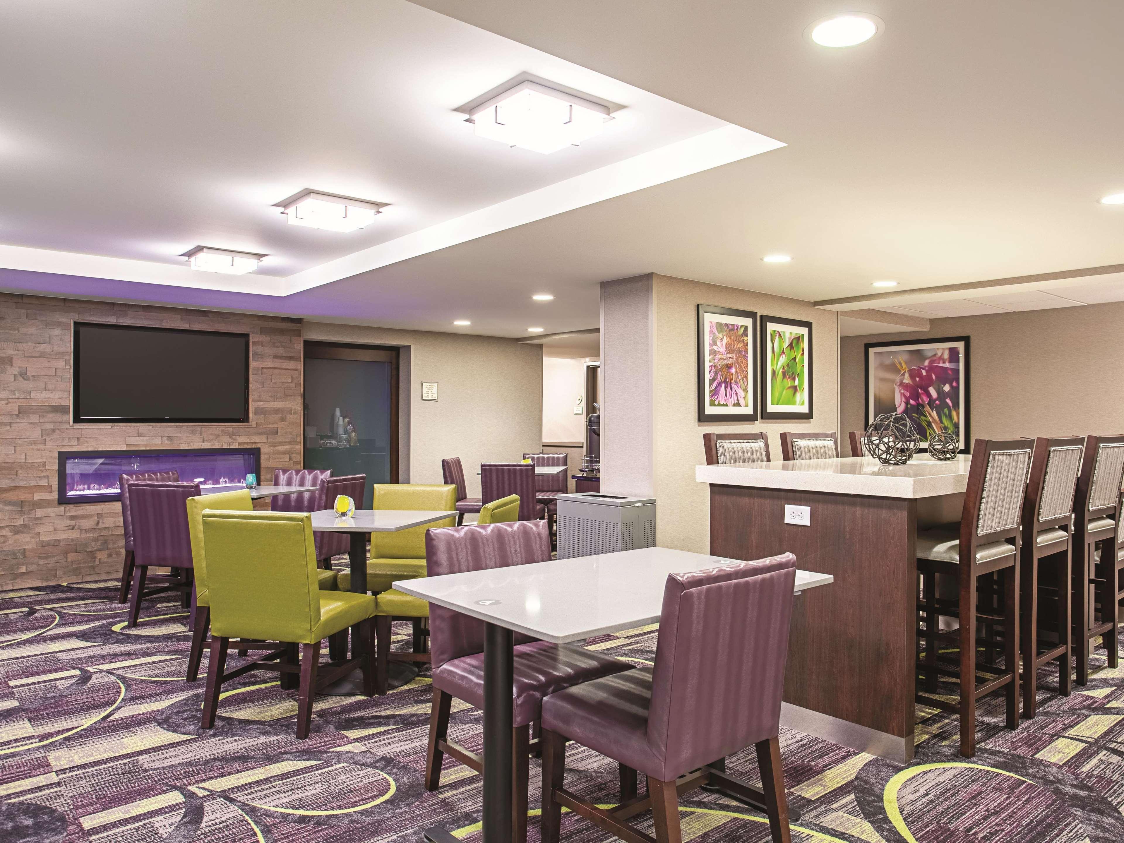 La Quinta By Wyndham Baltimore N / White Marsh Rosedale Exterior foto