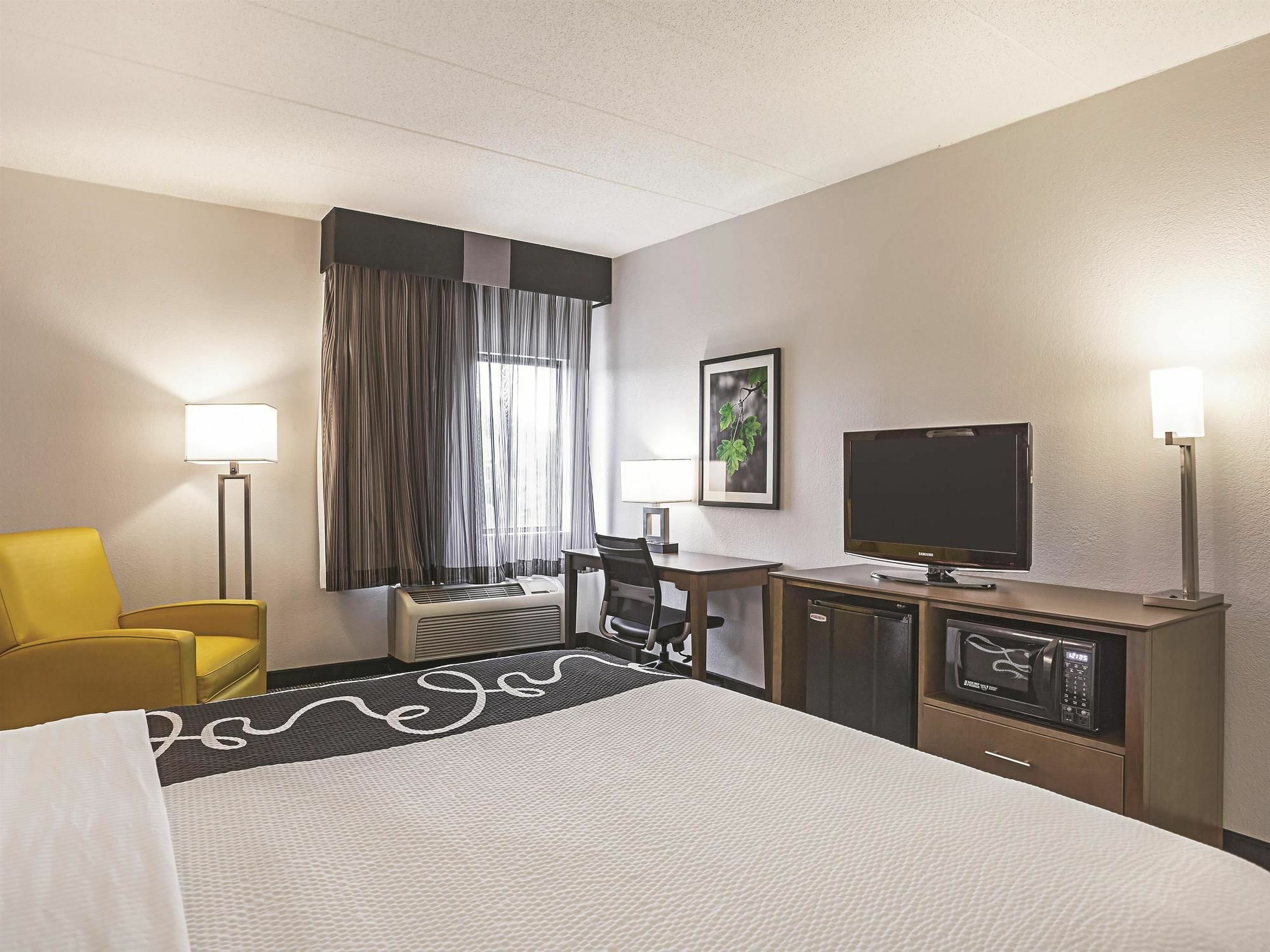 La Quinta By Wyndham Baltimore N / White Marsh Rosedale Exterior foto